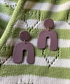 Whimsical arch dangle | muted mauve 