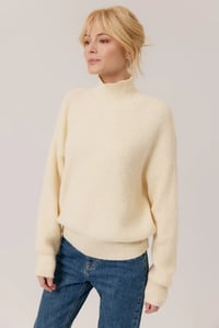 Image 2 of Jersey Begonia