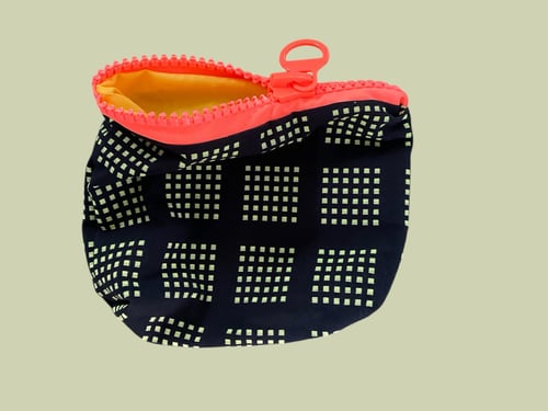 Image of Chunky zipper pouch