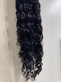 Image 7 of 24 inch WATERWAVE 360 LACE WIG with INVISISTRAP