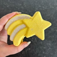 Image 6 of 'Sherbet Lemon' Bath Bombs