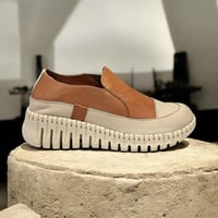 Image 1 of ROAMERS JULIA TAN/ EGGNOGG