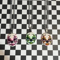 Image 2 of Elvira chain