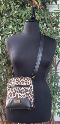 Image 2 of Issa Crossbody Leopard