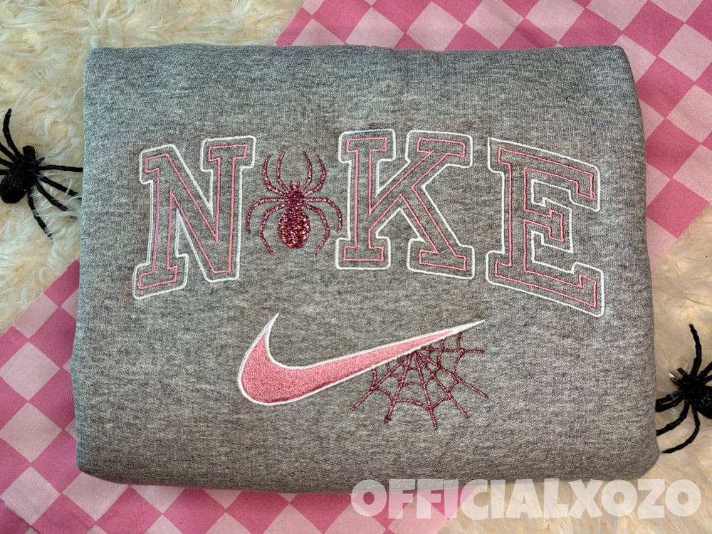 Image of Sparkly Nike Spider 🕷️💜