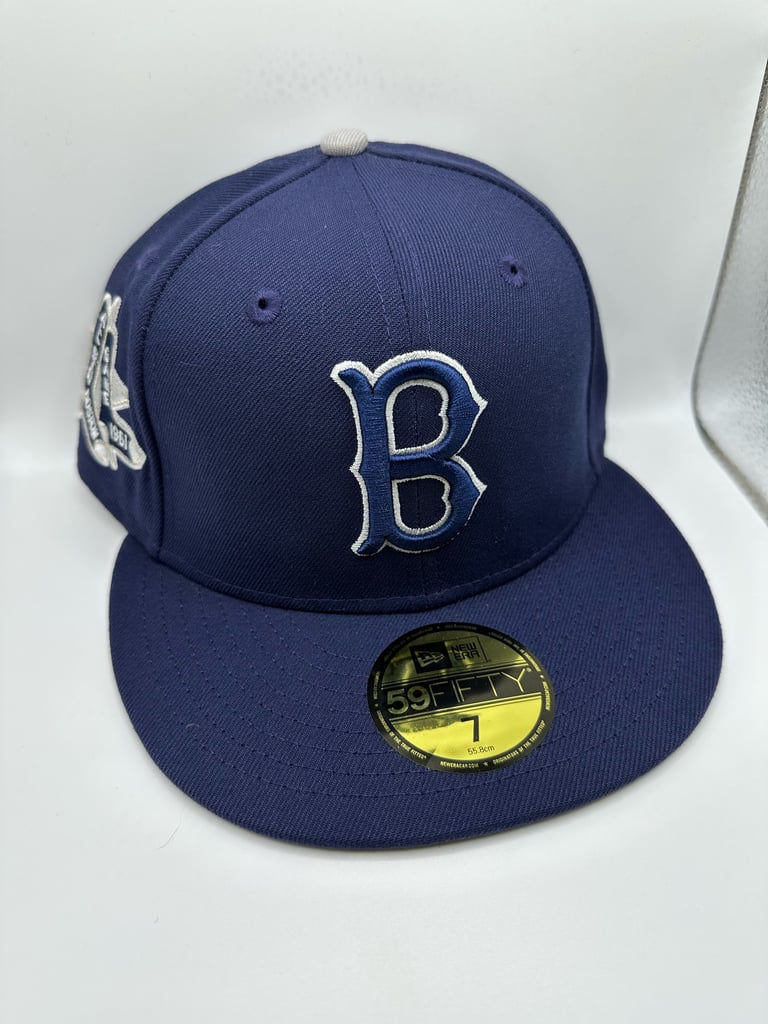 Boston Redsox “Negro League” Size 7 Hat Club