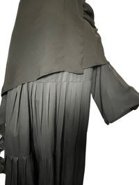 Image 5 of Amatullah Tier Abaya 