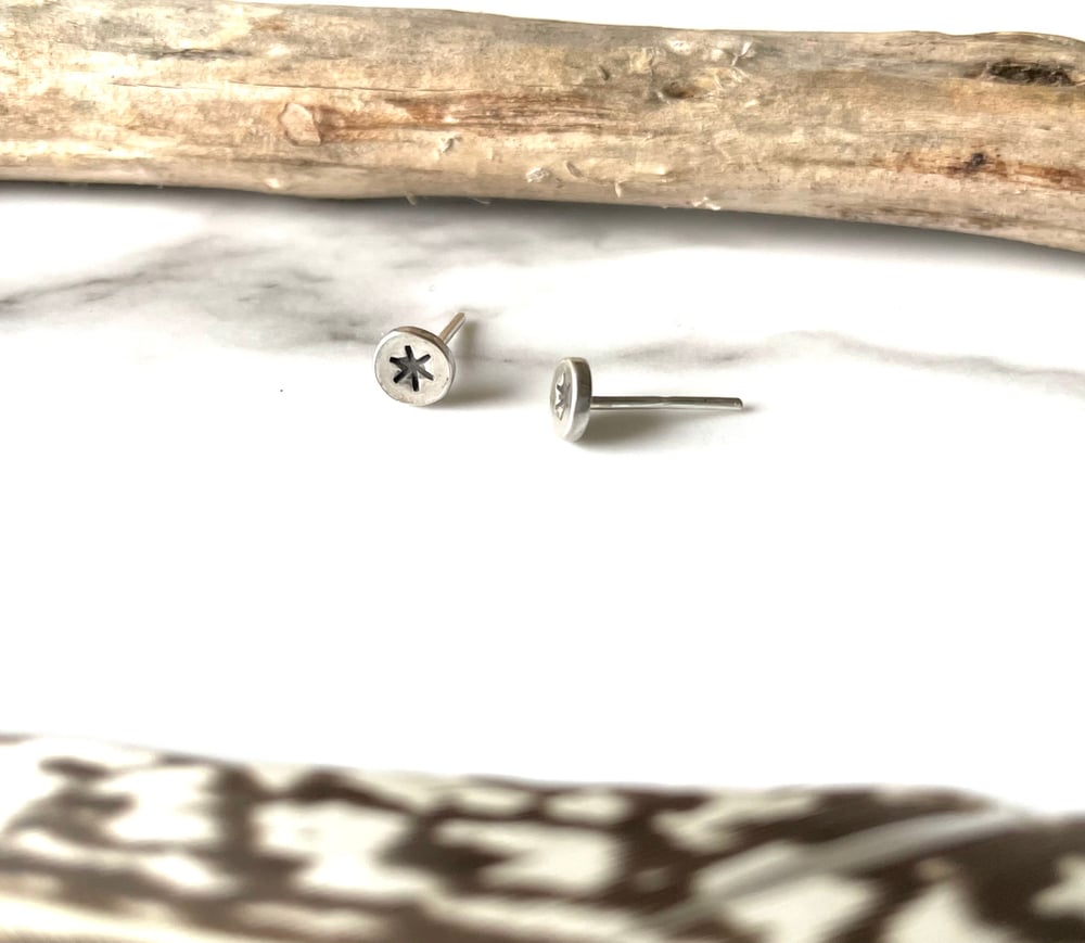 Handmade sterling silver stamped star stud earrings. Tiny star studs 925 silver.