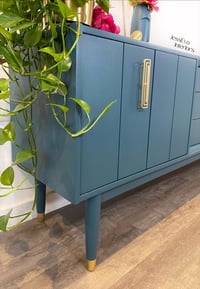 Image 10 of Mid Century Modern Vintage G Plan Sideboard / Drinks Cabinet / TV Unit 