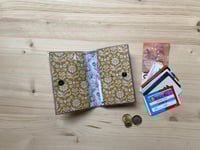 Image 2 of Portafogli Compatto senape