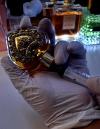 Image 1 of Decanter Samples 