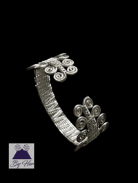 Image 3 of Hmong Qwj 2 cuff