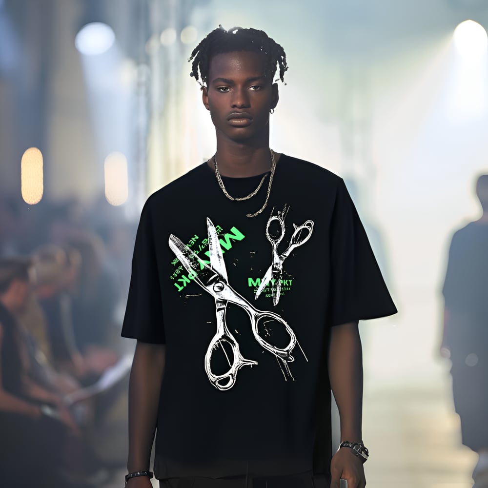 CUT UP TEE