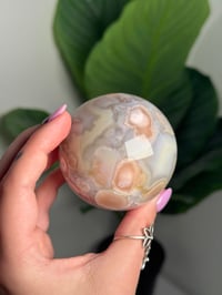 Image 2 of HQ FLOWER AGATE SPHERE -MADAGASCAR- A