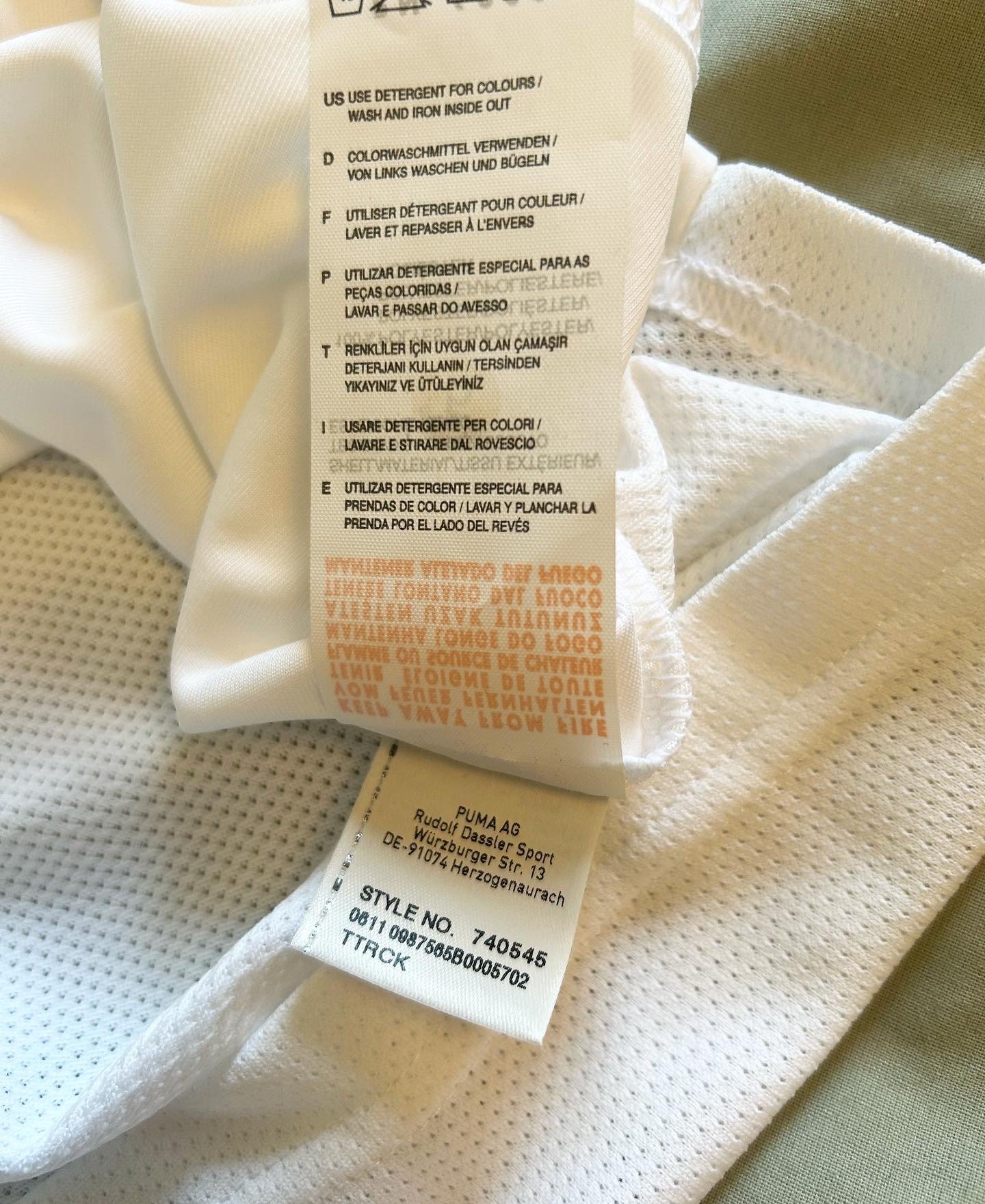 Image of NEW Tottenham “KING 26” 2011/12 Home Cup Shirt + UEL patches (M) 