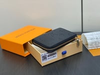 Image 5 of LV Coin Wallet