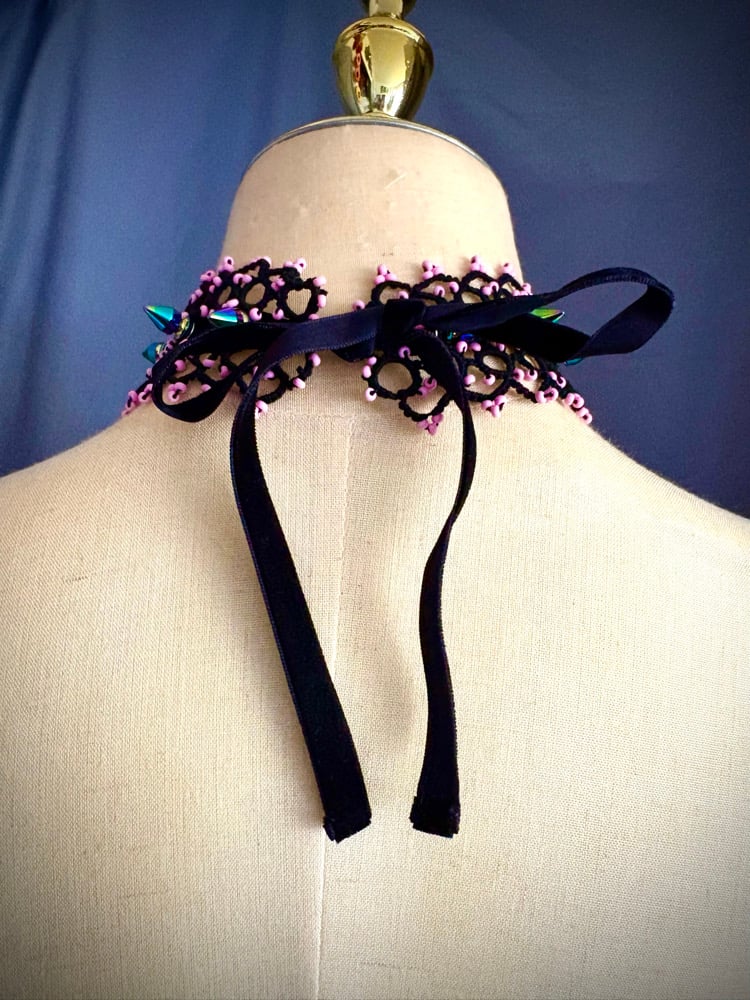 Image of Metal Rainbow Choker Necklace