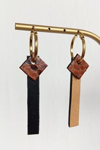 Image 8 of Boucles d'oreilles modulables Chloé cuir précieux