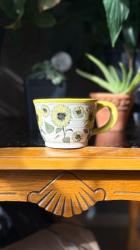 Image 8 of Sunflower mug 07