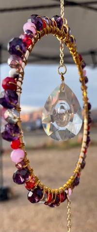 Image 4 of Kelly - Orbit