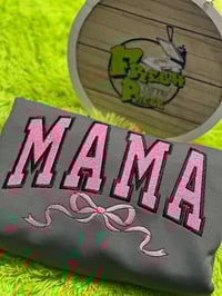 MAMA Crewneck 