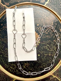 Image 1 of silver barbed wire hearts (small) 