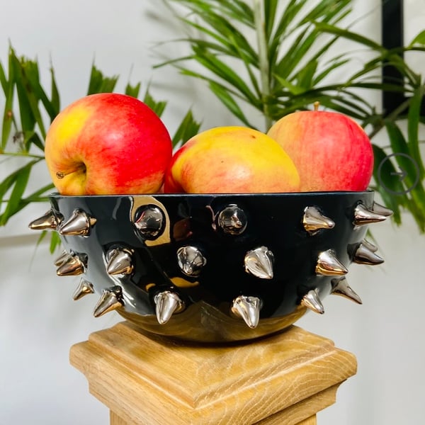 Image of Spiked Fruit Bowl with 22Kt Gold