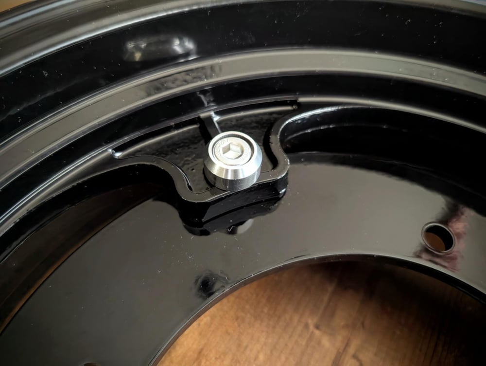 NAVi 110 Custom Wheel Set  