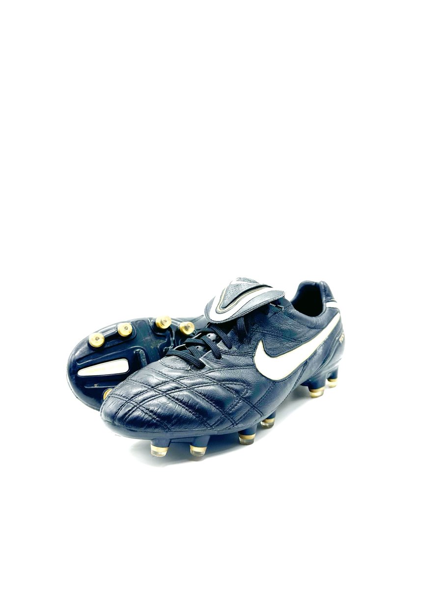 Image of Nike Tiempo III LEGEND FG WORN