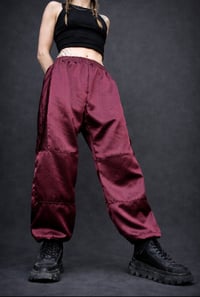 Image 2 of KILA tracksuit pants, red