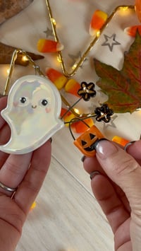 Image 4 of Ghost with bag & flowers 