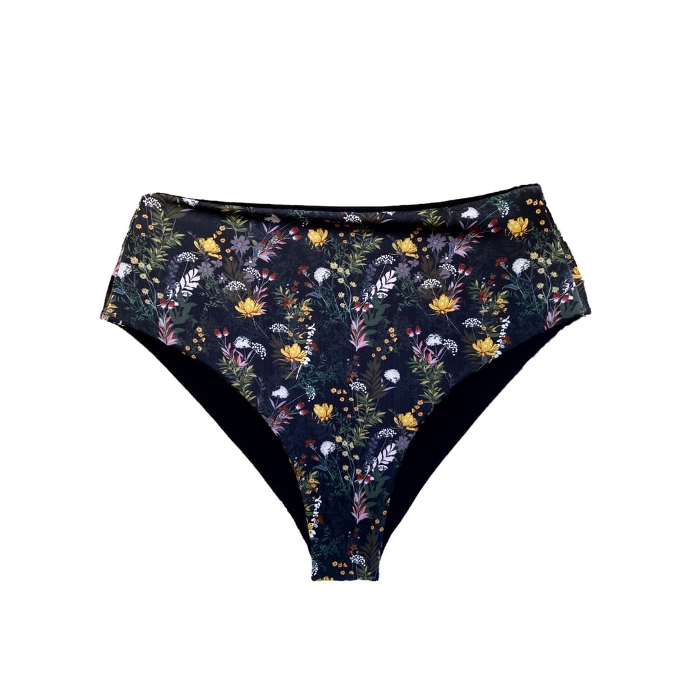 AMALFI || Embroidered Skye Bottom