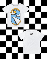 Image 2 of T-SHIRT: Cloud Crusing To Holiday Fun