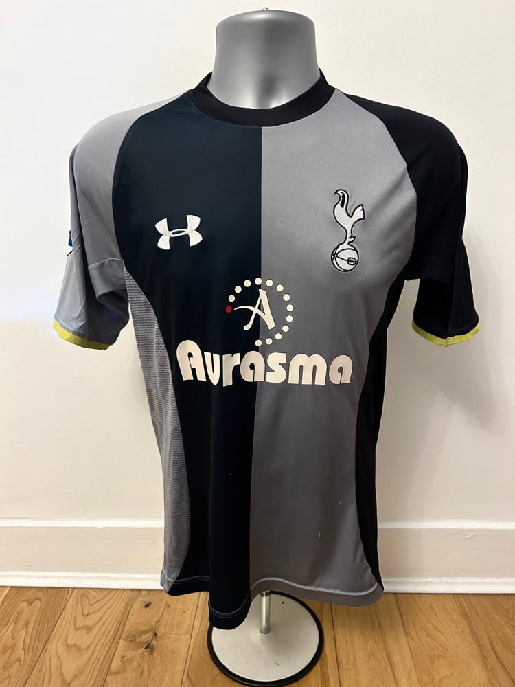 Image of Tottenham Hotspur “BALE 11” 2012/13 Third Shirt (S)