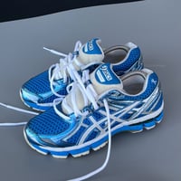 Image 1 of size: us6.5 uk4.5 eu37.5 cm23.5