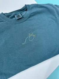 Image 3 of Sunny Wave Tee