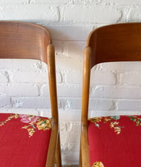 Image 6 of Chaises Traîneau Baumann rouge