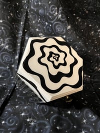 Image 3 of Spiral Box
