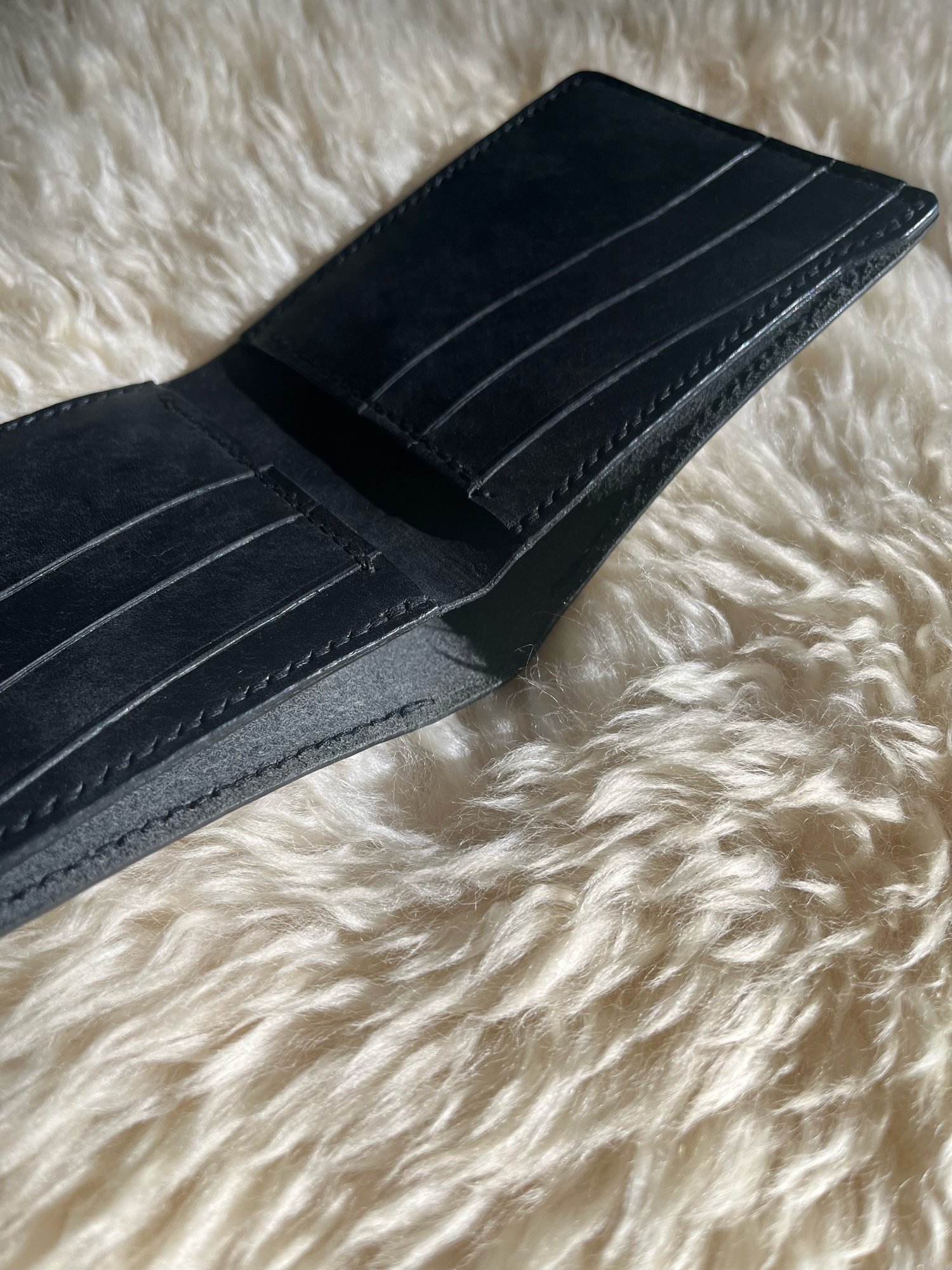 Image of Black Pueblo 9-pocket Bifold 