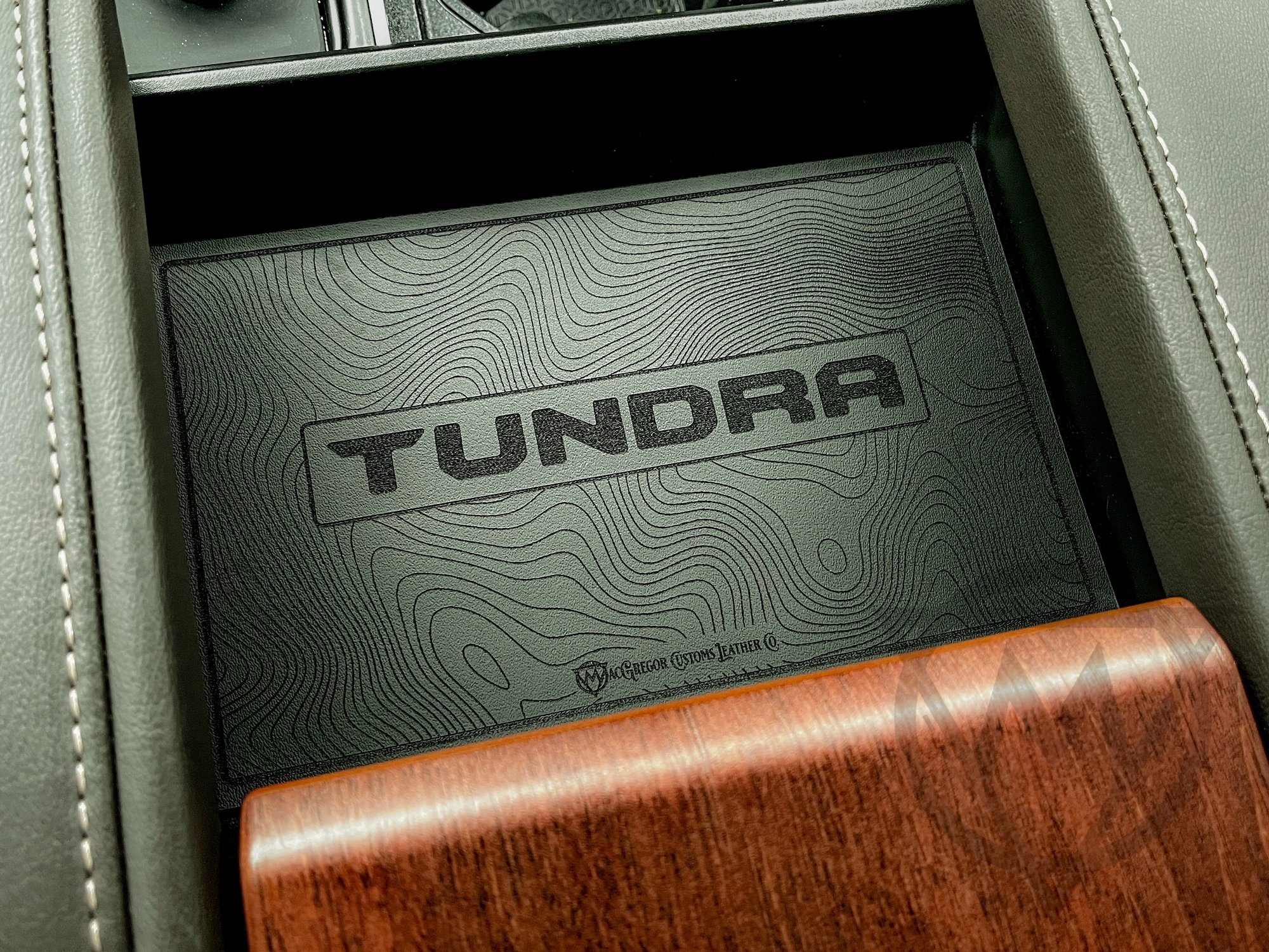 TUNDRA Console Insert | MacGregor Customs Leather Co.