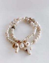 Image 1 of Freshwater Pearl gemstone bracelets 