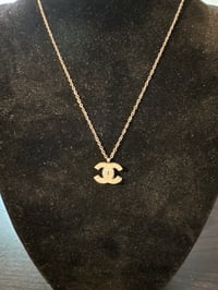 Silver cc necklace 