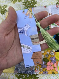 Image 2 of country kitchen motif tassled bookmark 