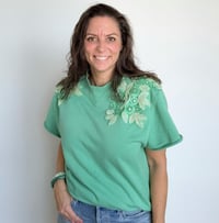 Image 2 of The short sleeved Sweat 