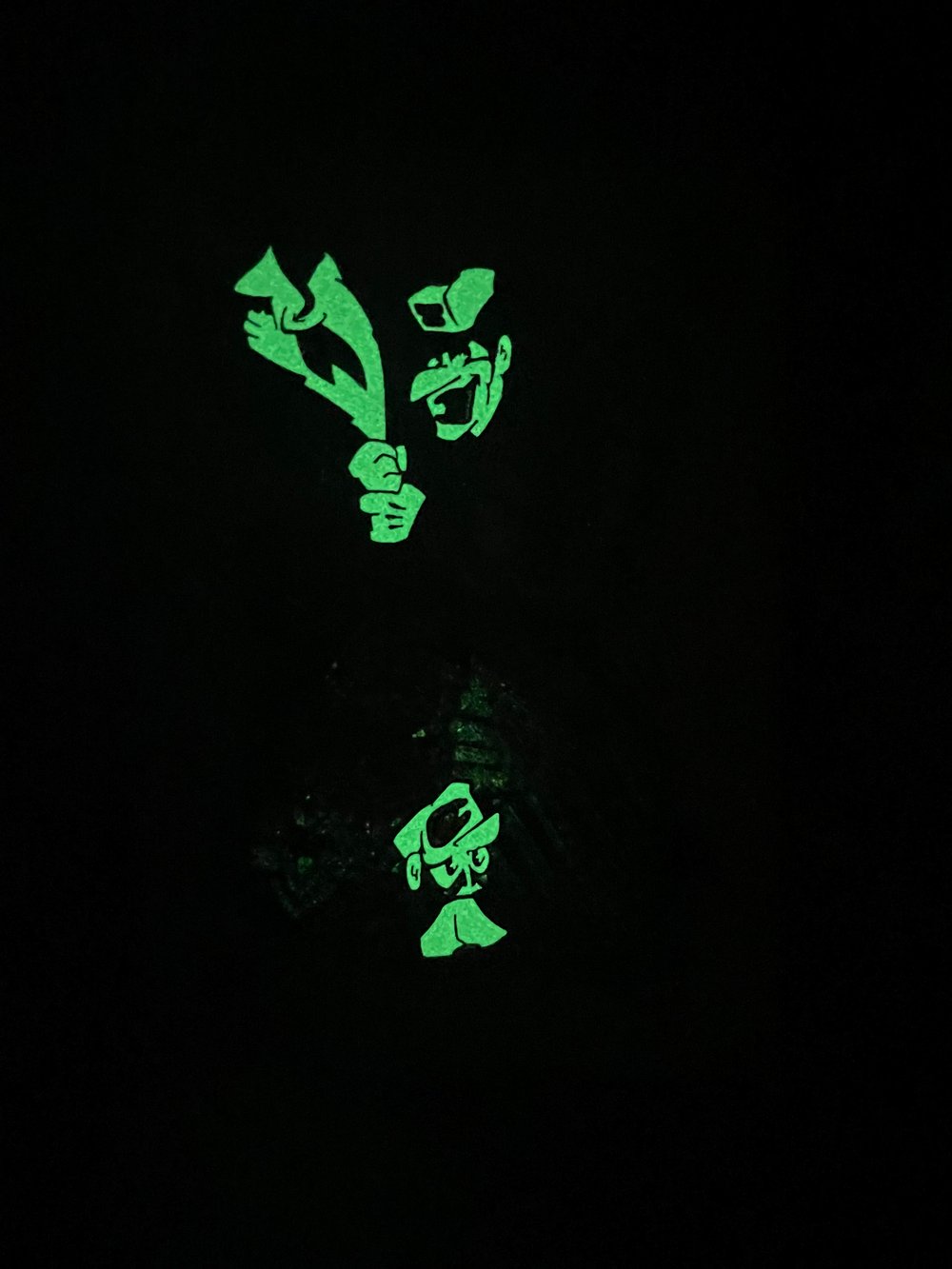 “The Laughing Fish” Double Joker Pin Set