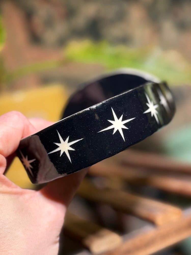 image of starburst bunny alter