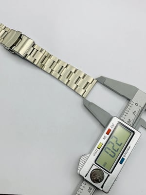 Image of 22mm Seiko oyster curved lugs stainless steel gents watch strap,New.(MU-22)