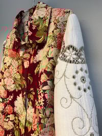 Image 8 of Rose shirt (m/l)