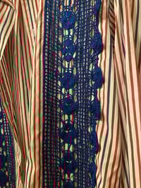 Image 2 of FILET SHIRT - white stripes and blue