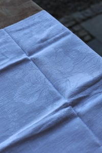 Image 7 of 2 Vintage Handtücher mit weiss-roten Monogrammen und Blumenmuster